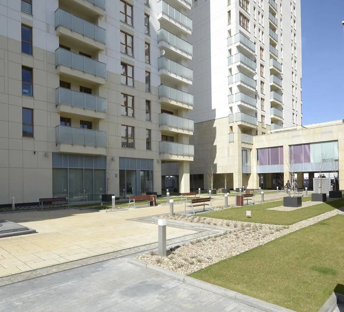 Dom & House - Apartamenty Quattro Towers Gdańsk 0*,